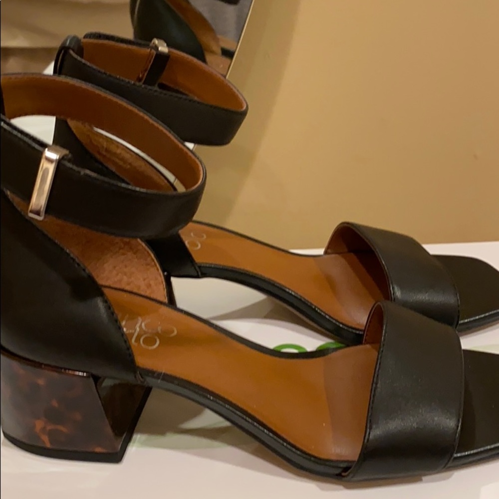 Brand NEW shoes/ Franco Sarto sandal